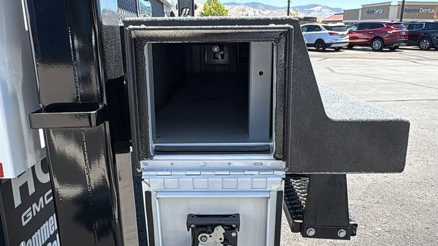 2024 Chevrolet Silverado 5500 HD Work Truck