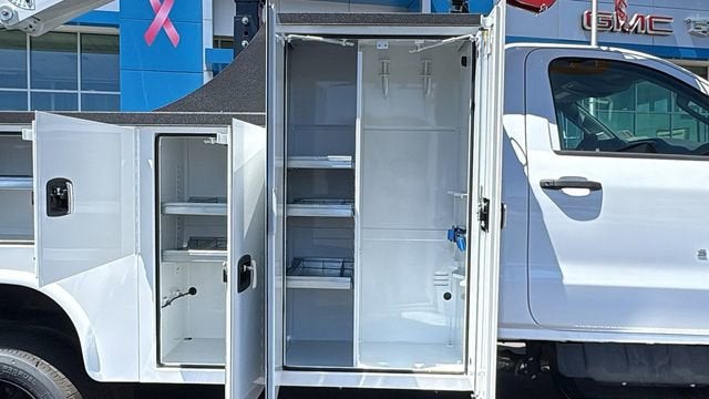 2024 Chevrolet Silverado 5500 HD Work Truck