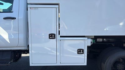 2024 Chevrolet Silverado 5500 HD Work Truck