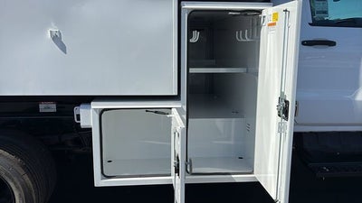 2024 Chevrolet Silverado 5500 HD Work Truck