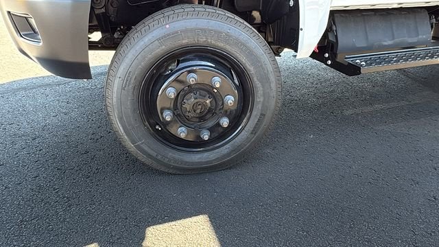 2024 Chevrolet Silverado 5500 HD Work Truck