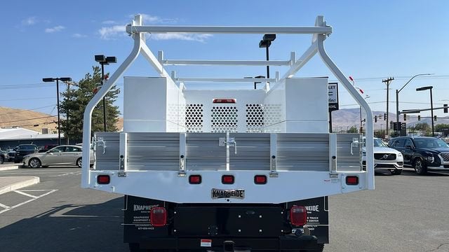 2024 Chevrolet Silverado 5500 HD Work Truck