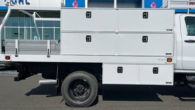 2024 Chevrolet Silverado 5500 HD Work Truck