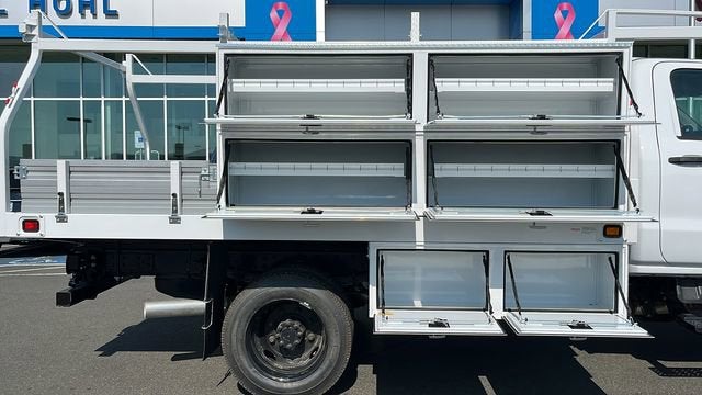 2024 Chevrolet Silverado 5500 HD Work Truck