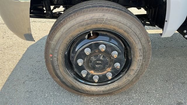 2024 Chevrolet Silverado 5500 HD Work Truck