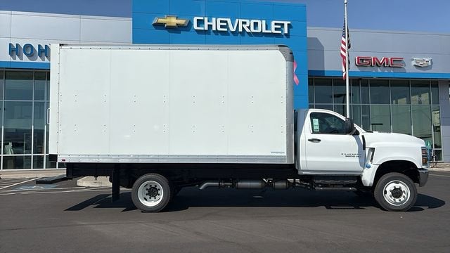 2024 Chevrolet Silverado 5500 HD Work Truck