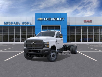 2025 Chevrolet Silverado 6500 HD Work Truck