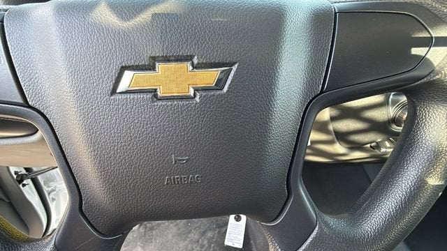 2025 Chevrolet Silverado 6500 HD Work Truck