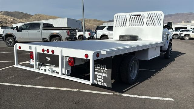 2025 Chevrolet Silverado 6500 HD Work Truck