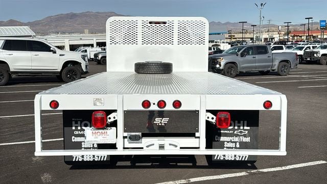 2025 Chevrolet Silverado 6500 HD Work Truck