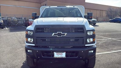 2025 Chevrolet Silverado 6500 HD Work Truck