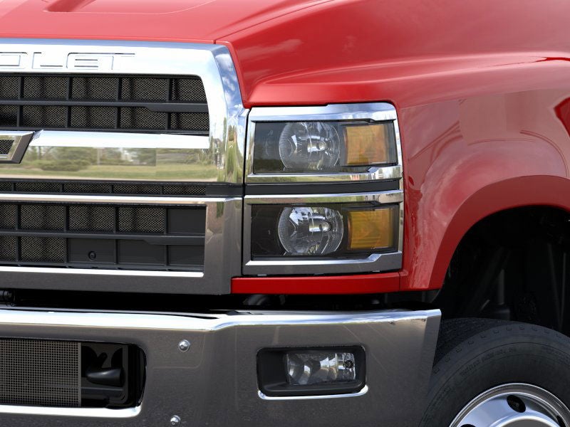 2025 Chevrolet Silverado 6500 HD LT