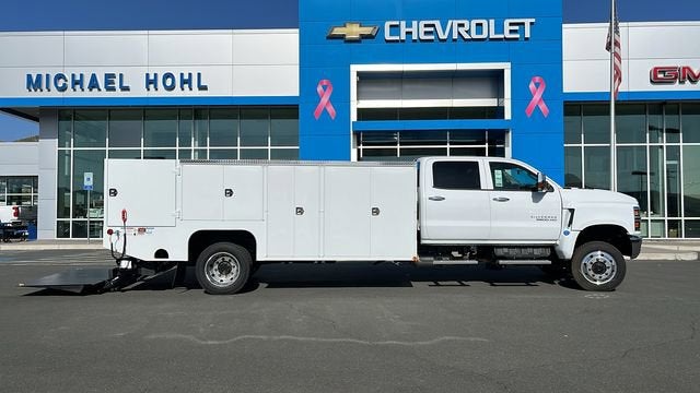 2023 Chevrolet Silverado 6500 HD Work Truck