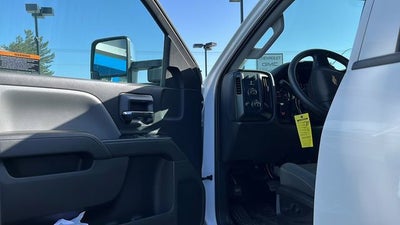 2023 Chevrolet Silverado 6500 HD Work Truck