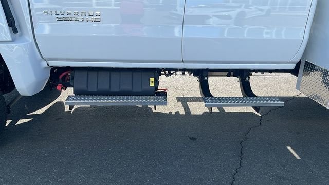 2023 Chevrolet Silverado 6500 HD Work Truck