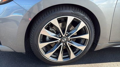 2020 Nissan Maxima Platinum