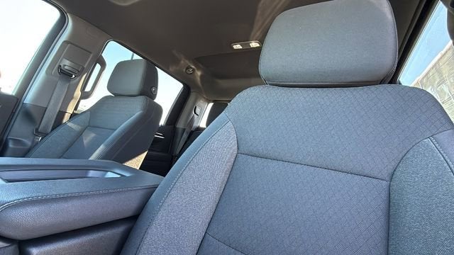 2025 GMC Sierra 1500 SLE