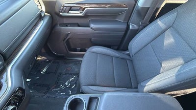 2025 GMC Sierra 1500 SLE