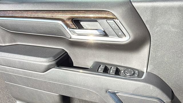 2025 GMC Sierra 1500 SLE