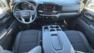 2025 GMC Sierra 1500 SLE