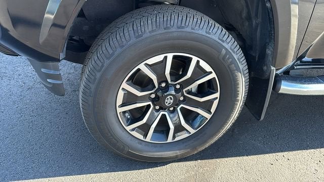 2021 Toyota Tacoma 4WD SR5