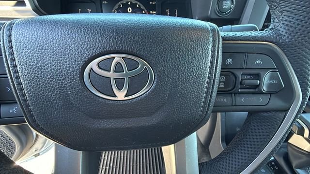 2025 Toyota Tacoma 4WD SR