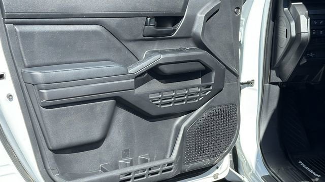 2024 Toyota Tacoma 4WD SR5