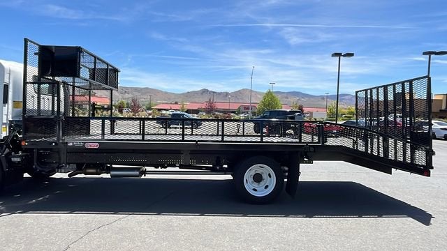 2024 Chevrolet Low Cab Forward 4500 MEDIUM ASH GRAY