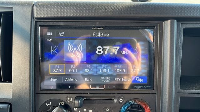 2025 Chevrolet Low Cab Forward 4500 MEDIUM ASH GRAY