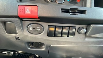 2025 Chevrolet Low Cab Forward 4500 MEDIUM ASH GRAY