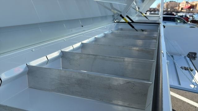 2025 Chevrolet Low Cab Forward 4500 MEDIUM ASH GREY