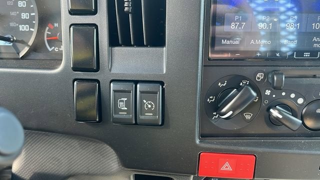 2025 Chevrolet Low Cab Forward 5500 XG MEDIUM ASH GRAY