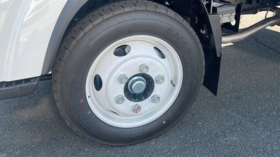 2025 Chevrolet Low Cab Forward 5500 XG MEDIUM ASH GRAY