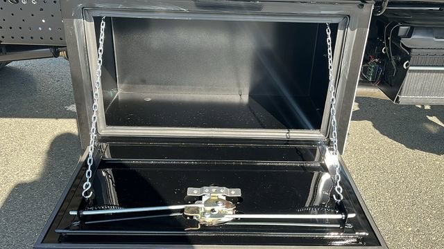 2025 Chevrolet Low Cab Forward 5500 XG MEDIUM ASH GRAY