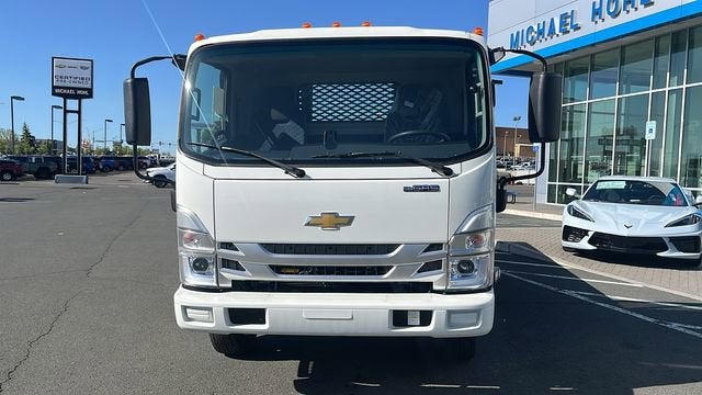 2025 Chevrolet Low Cab Forward 5500 XG MEDIUM ASH GRAY