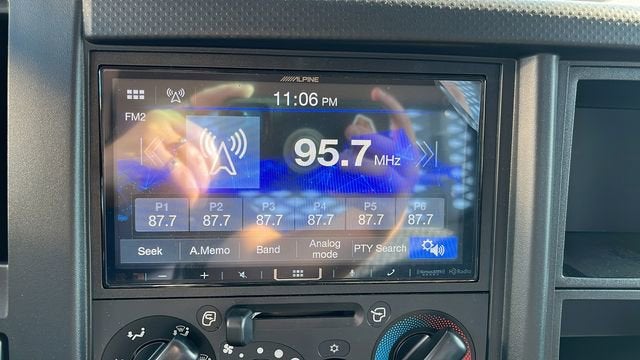 2025 Chevrolet Low Cab Forward 5500 XG MEDIUM ASH GRAY