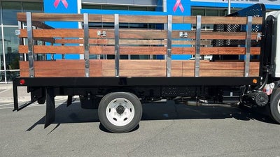 2025 Chevrolet Low Cab Forward 5500 XG MEDIUM ASH GRAY