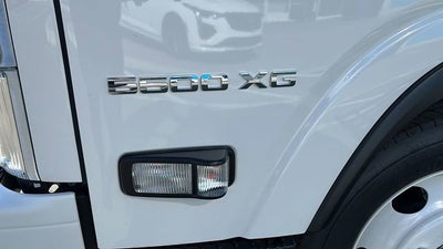 2025 Chevrolet Low Cab Forward 5500 XG MEDIUM ASH GRAY