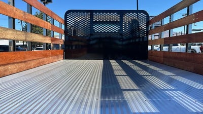 2025 Chevrolet Low Cab Forward 5500 XG MEDIUM ASH GRAY