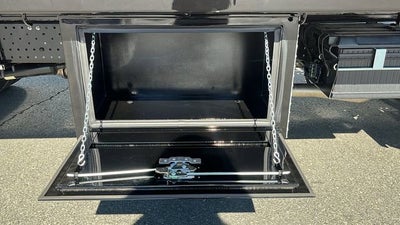 2025 Chevrolet Low Cab Forward 5500 XG MEDIUM ASH GRAY