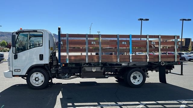 2025 Chevrolet Low Cab Forward 5500 XG MEDIUM ASH GRAY