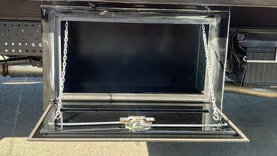 2025 Chevrolet Low Cab Forward 5500 XG MEDIUM ASH GRAY