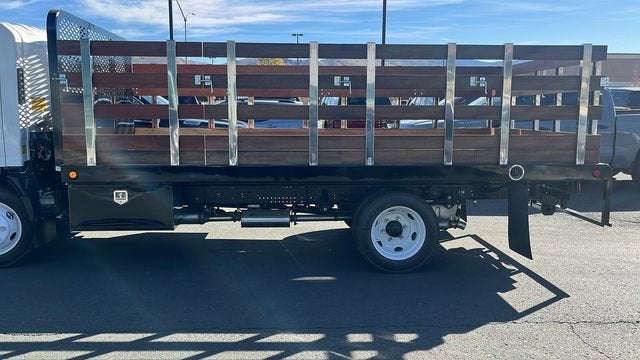 2025 Chevrolet Low Cab Forward 5500 XG MEDIUM ASH GRAY